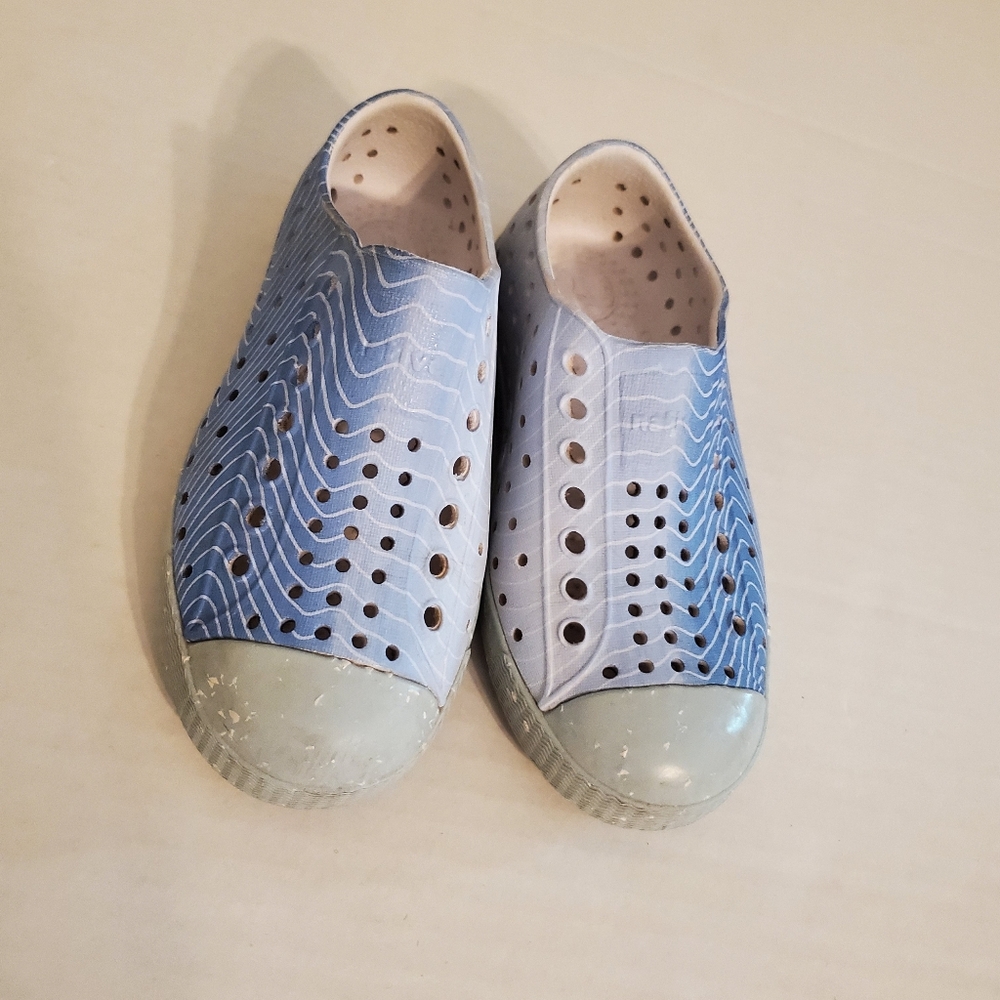 Native Jefferson Slip On Kids Water Shoes Blue Size C10 Lightweight Comfortable